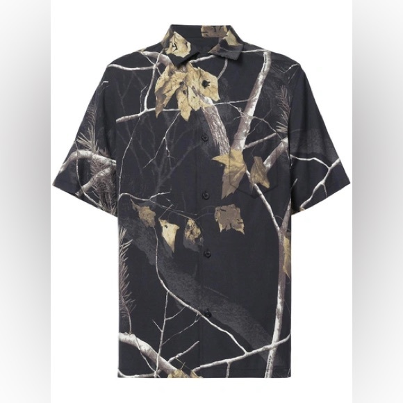 Alexander Wang Winter Camo Printed Silk Hawaiian Shirt - Picture 3 of 12